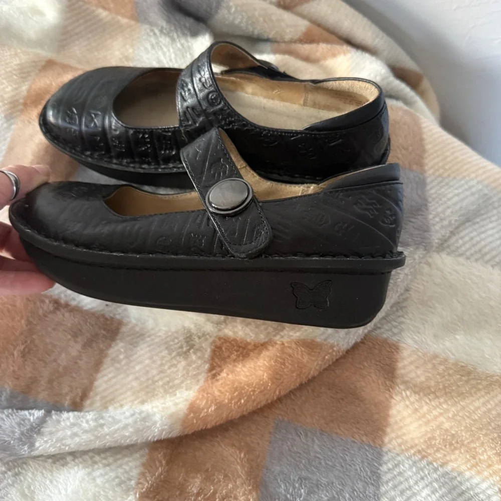 Alegria Paloma‎ Black Leather Embossed Mary Jane Shoes Women Comfort 36 US 6